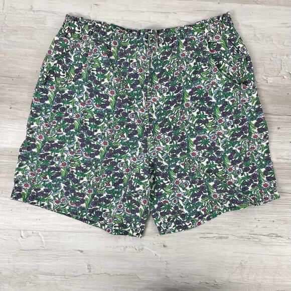 Vintage Essex Junction Green Floral Flowers High Rise Cotton Cottage Shorts 10 - Picture 1 of 8